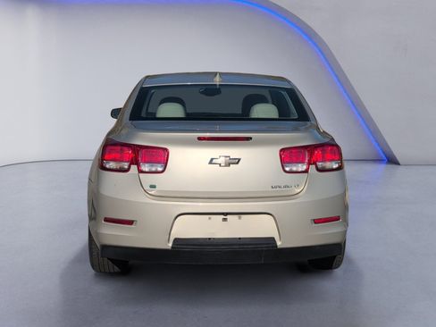 Used 2015 Chevrolet Malibu LT w/ Leather Package image 8