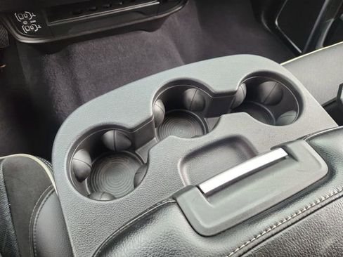 Used 2024 RAM 2500 Laramie image 19