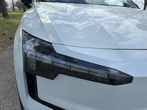 New 2026 Volvo EX30 Plus image 11