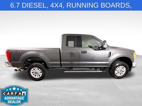 Used 2017 Ford F250 XLT w/ XLT Value Package AWD/4WD image 8