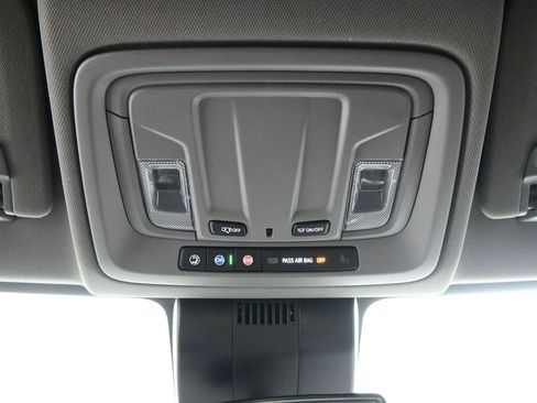 Used 2024 Chevrolet Silverado 1500 LT Trail Boss w/ LPO, Dark Essentials Package image 27