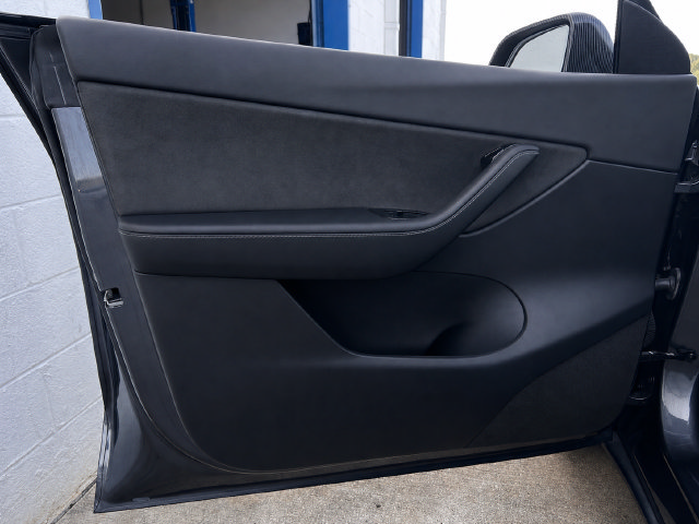 Used 2021 Tesla Model Y 2WD image 11