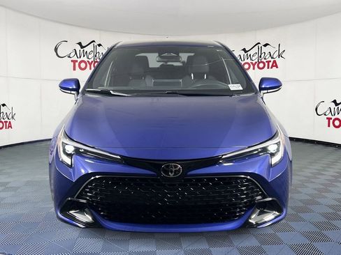 Used 2025 Toyota Corolla SE w/ SE Package image 2