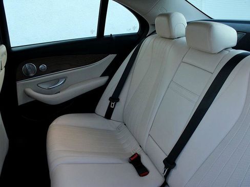 Used 2018 Mercedes-Benz E 300 image 16