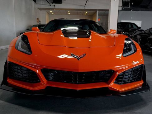 Used 2019 Chevrolet Corvette ZR1 RWD image 19