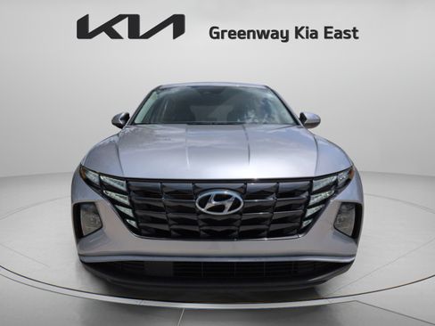 Used 2023 Hyundai Tucson SE FWD image 11