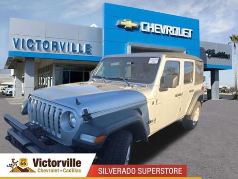 Used 2022 Jeep Wrangler Unlimited Sport image 1