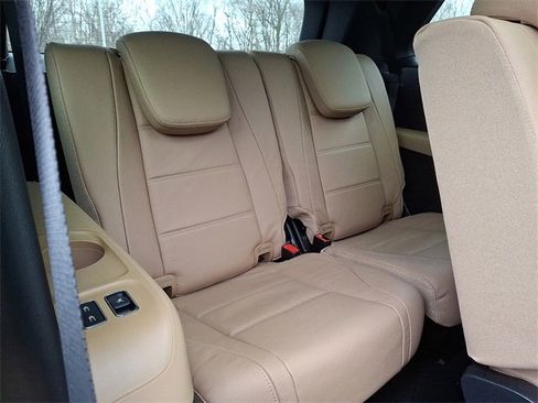 Certified 2026 Mercedes-Benz GLS 580 4MATIC image 10