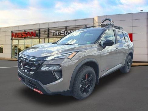 New 2026 Nissan Rogue SV image 2