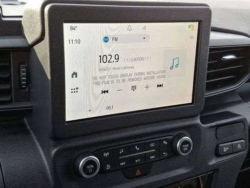 New 2025 Ford Explorer Base image 11