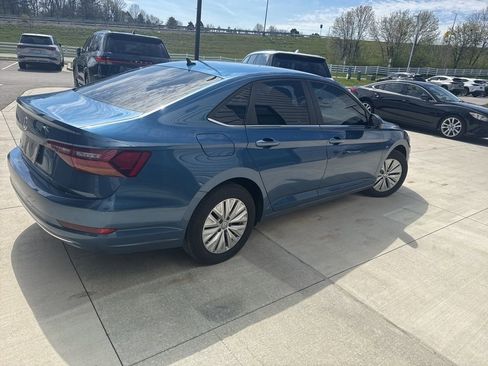 Used 2019 Volkswagen Jetta S w/ Driver Assistance Package image 8