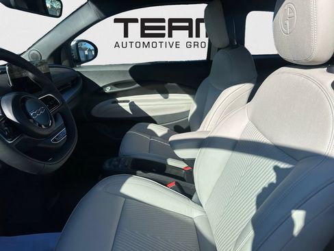 New 2025 FIAT 500 e FWD image 24