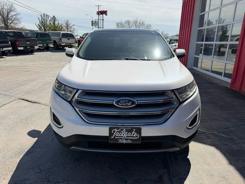 Used 2017 Ford Edge SEL w/ Equipment Group 201A AWD/4WD image 3
