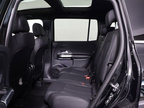 New 2026 Mercedes-Benz GLB 250 image 6