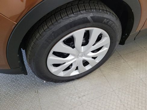 Used 2017 Ford Escape S FWD image 31