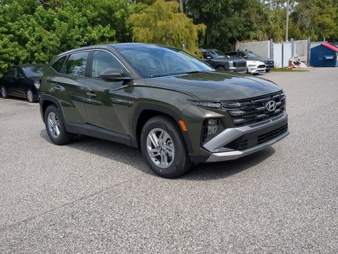 New 2026 Hyundai Tucson SE image 9