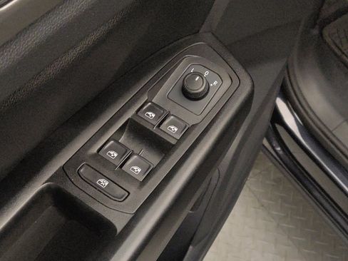 Used 2021 Volkswagen Atlas SE w/ Towing Package FWD image 27