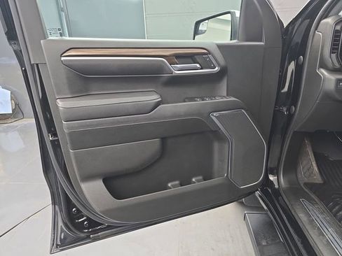 Used 2023 Chevrolet Silverado 1500 LT AWD/4WD image 24