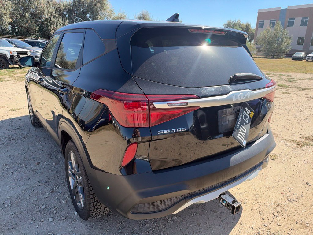 Certified 2023 Kia Seltos LX AWD/4WD image 3