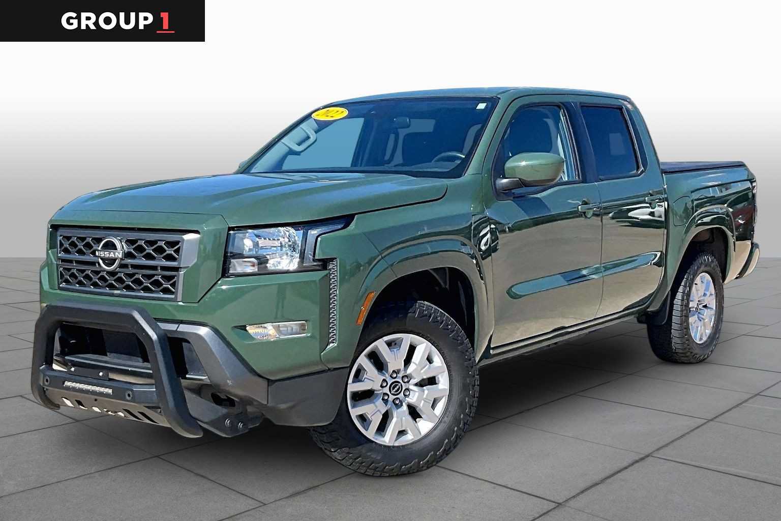 Used 2022 Nissan Frontier SV AWD/4WD image 1
