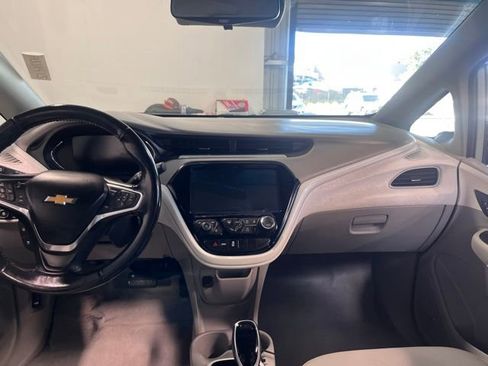Used 2019 Chevrolet Bolt Premier w/ Infotainment Package image 20