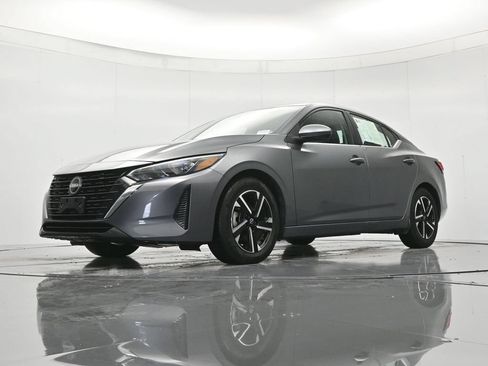 Used 2024 Nissan Sentra SV FWD image 36