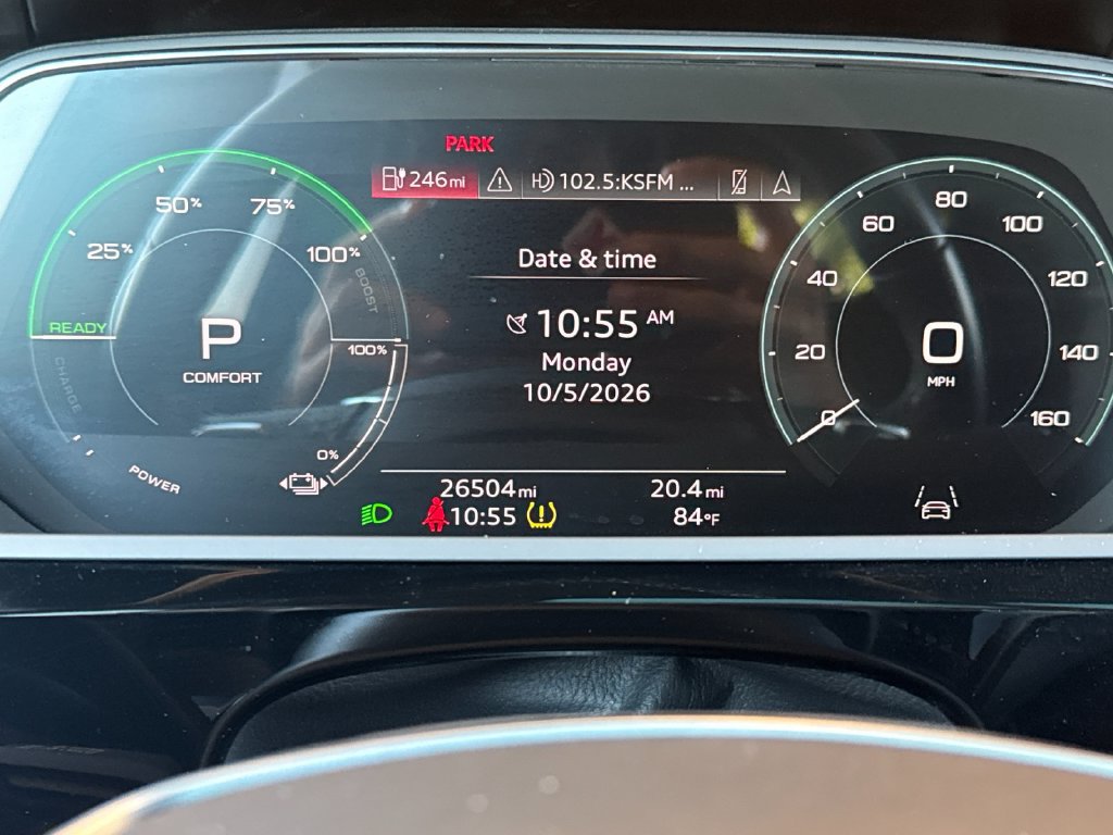 Used 2024 Audi Q8 e-tron Prestige w/ Prestige Package AWD/4WD image 35