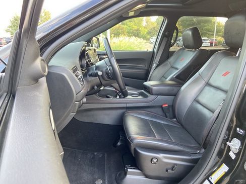 Used 2025 Dodge Durango GT AWD/4WD image 34