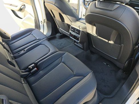 New 2026 Audi Q8 Premium Plus image 11