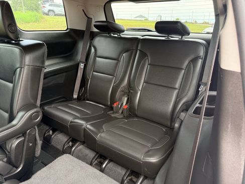 Used 2019 GMC Acadia SLT FWD image 13