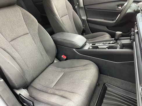 Used 2025 Honda Accord SE image 10