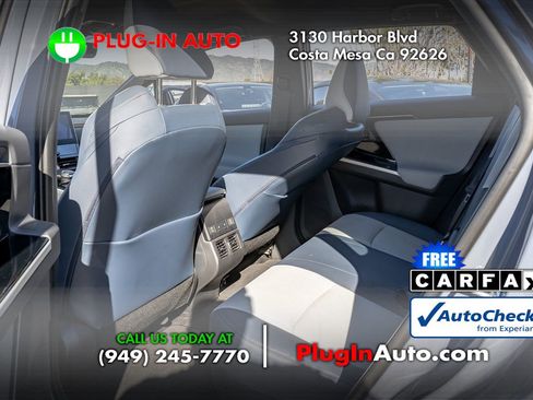 Used 2024 Subaru Solterra Limited image 10