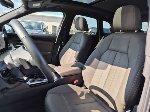 Certified 2025 Audi Q5 Premium Plus w/ Premium Plus image 15