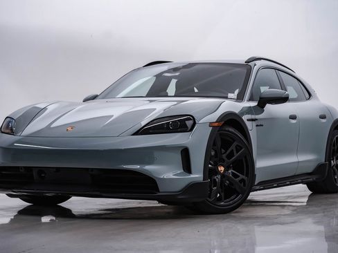New 2025 Porsche Taycan 4 Cross Turismo image 1