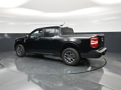 New 2025 Ford Maverick XLT w/ XLT Luxury Package image 9