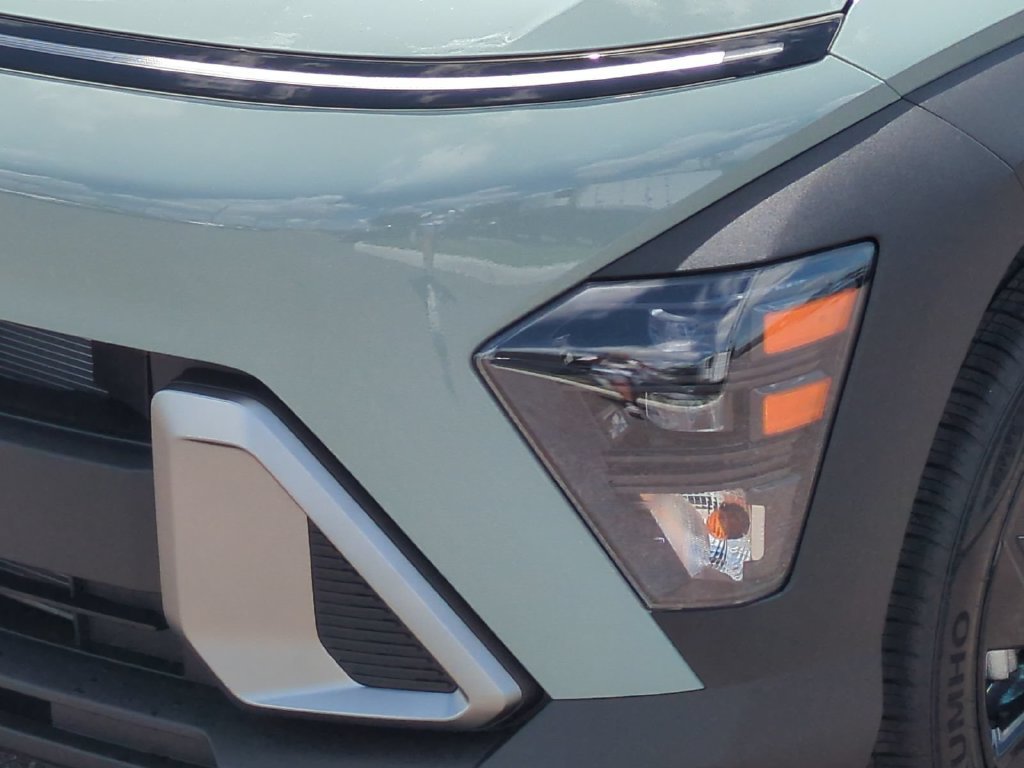 Used 2027 Hyundai Kona SEL Sport FWD image 10