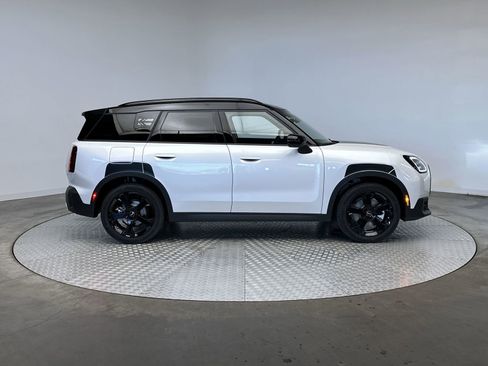 New 2026 MINI Cooper Countryman S w/ Comfort Package Max image 10