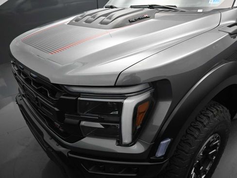 Certified 2025 Ford F150 Raptor w/ Equipment Group 803A Raptor R AWD/4WD image 18