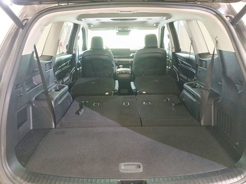 Used 2025 Kia Telluride S AWD/4WD image 11