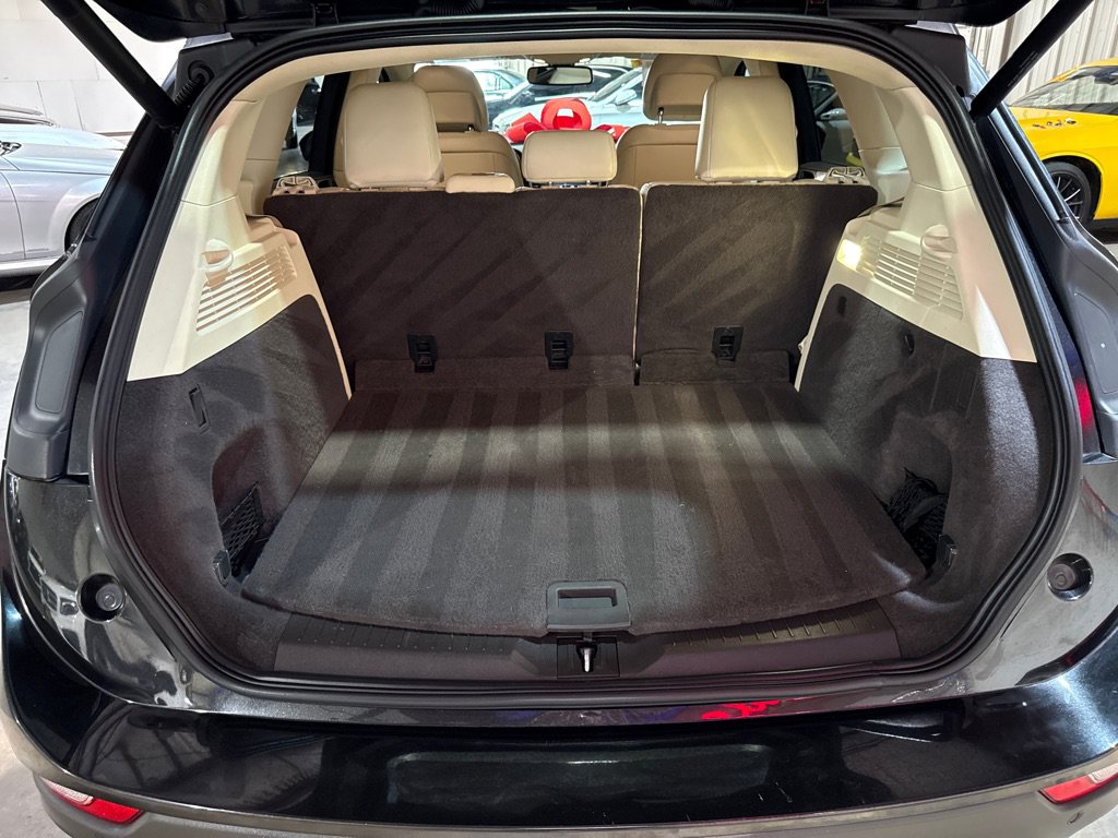 Used 2015 Lincoln MKC FWD w/ Equipment Group 101A Select image 8
