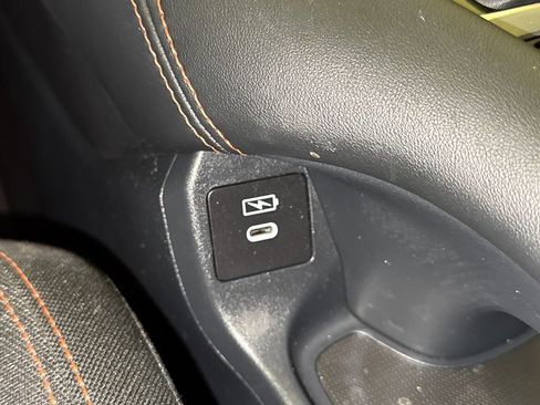 Certified 2024 Honda HR-V Sport image 28