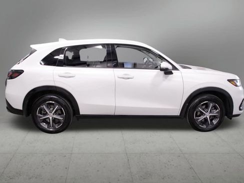 Certified 2025 Honda HR-V EX-L image 7