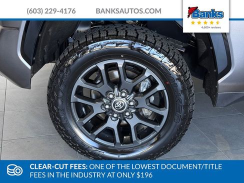 Used 2022 Toyota Tundra Platinum AWD/4WD image 4