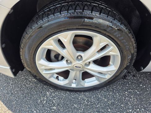 Used 2012 Ford Fusion SE FWD image 7