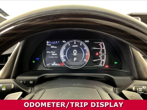 Used 2021 Lexus ES 350 w/ Accessory Package FWD image 13
