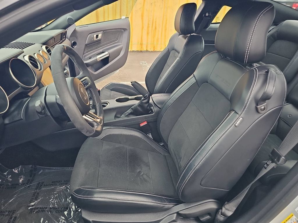 Used 2016 Ford Mustang Shelby GT350 RWD image 15