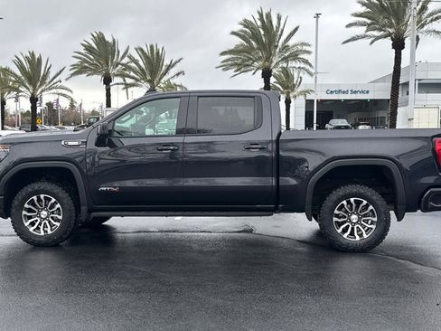 Used 2023 GMC Sierra 1500 AT4 w/ AT4 Premium Package image 6