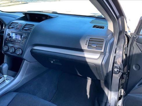 Used 2014 Subaru Impreza 2.0i Premium w/ All-Weather Package w/CVT image 19