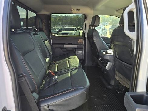 Used 2023 Ford F250 Lariat w/ FX4 Off-Road Package image 12