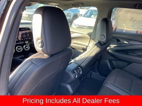 New 2025 Chevrolet Blazer EV LT w/ Super Cruise Package AWD/4WD image 15